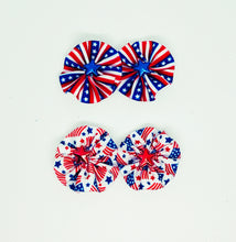 Load image into Gallery viewer, 4th of July Dog Bows